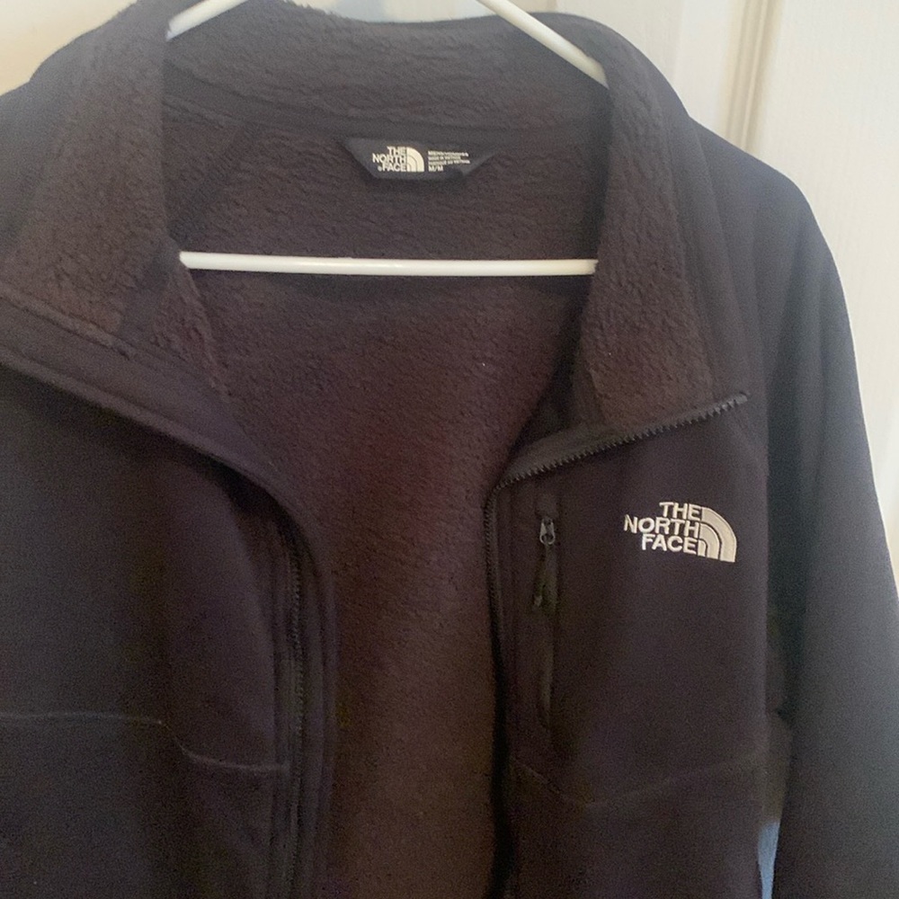 Men North Face Hommes full zip jacket.